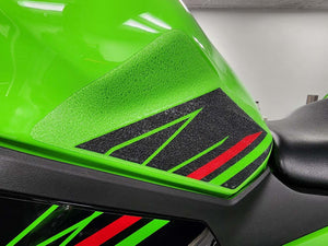 Graves Motorsports Kawasaki ZX-4RR Tank Grip